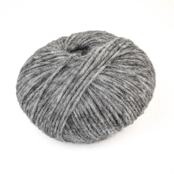 Luca-S Cloud - Soft Aran Alpaca Knitting Yarn - Image 3